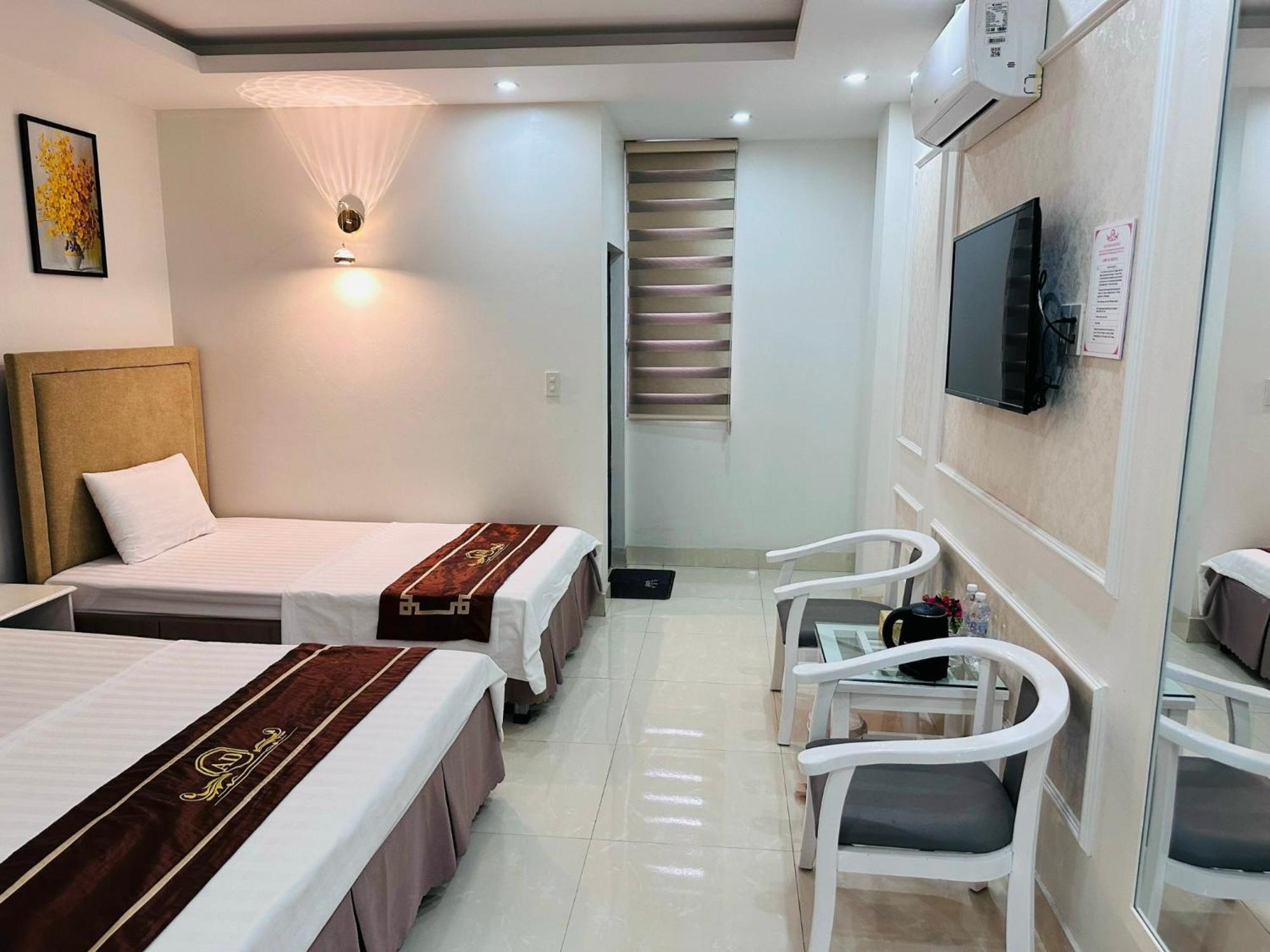 Nha Nghi Anh Dung Bed and Breakfast Χα Λονγκ Εξωτερικό φωτογραφία