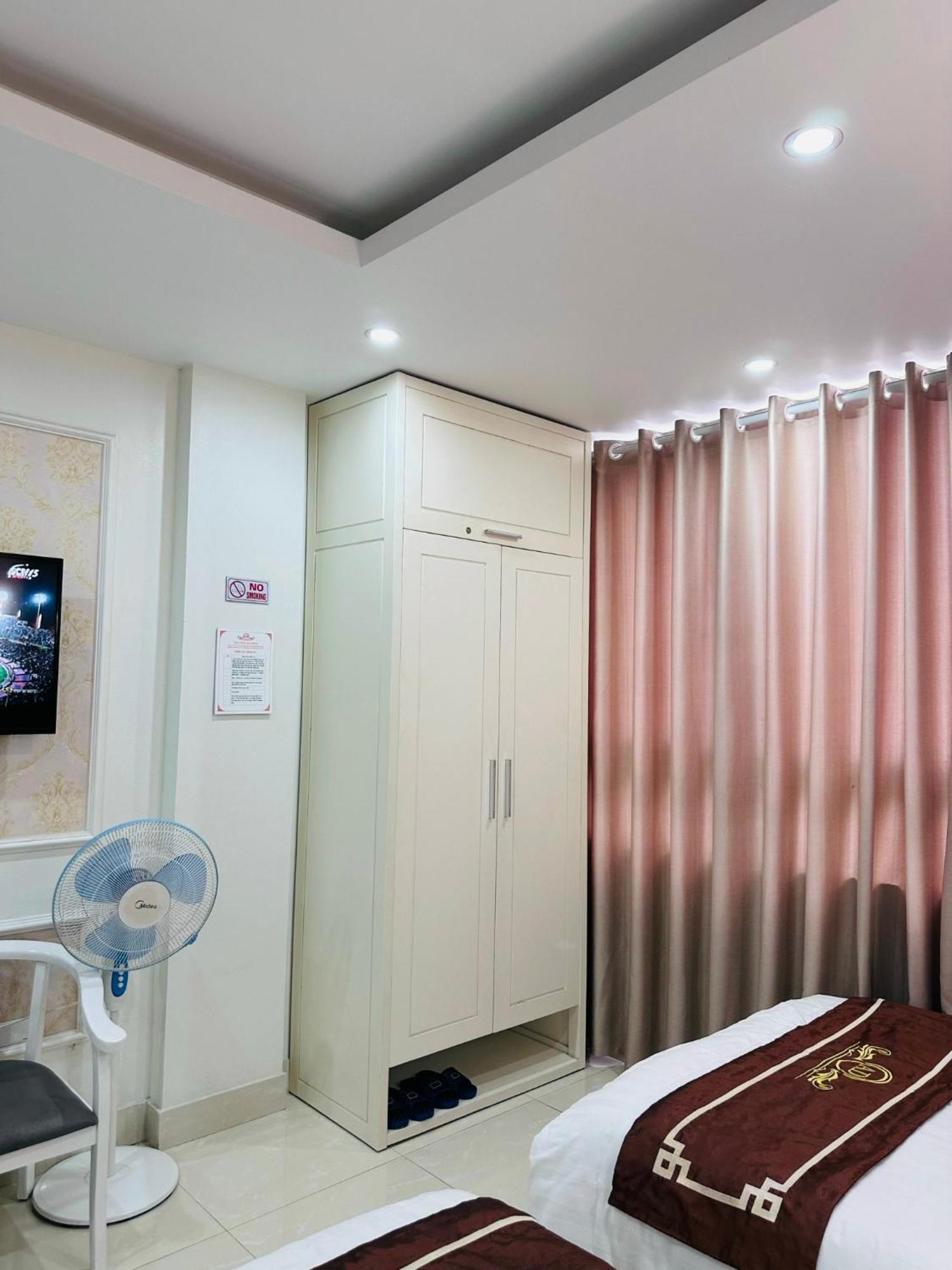 Nha Nghi Anh Dung Bed and Breakfast Χα Λονγκ Εξωτερικό φωτογραφία