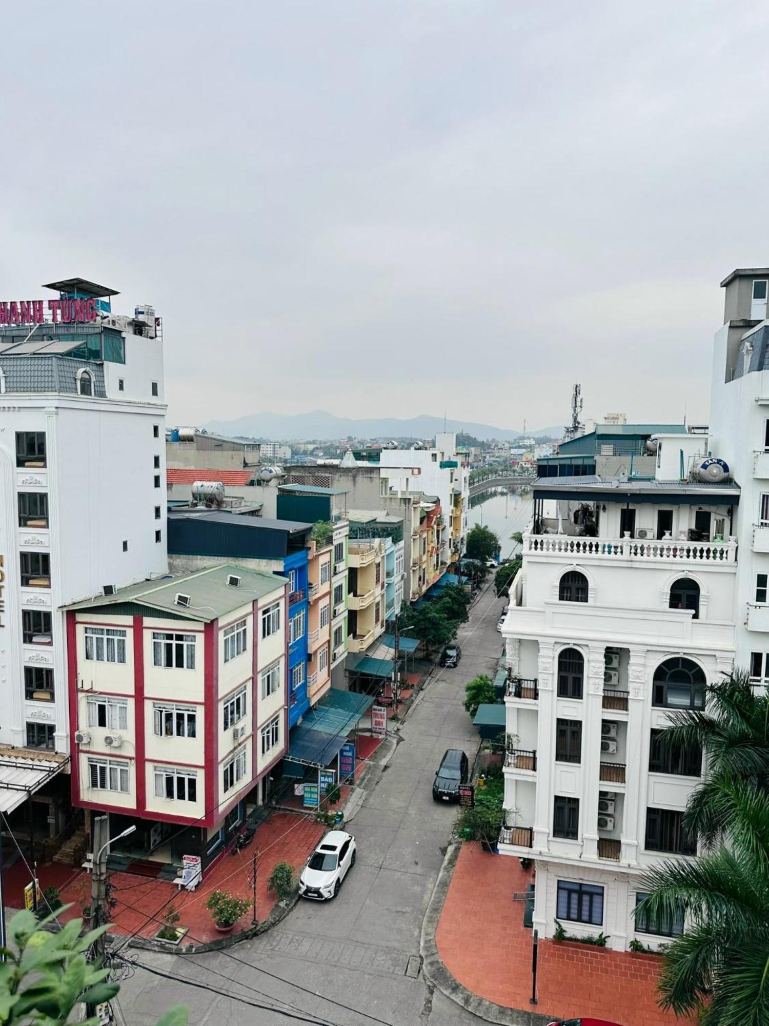 Nha Nghi Anh Dung Bed and Breakfast Χα Λονγκ Εξωτερικό φωτογραφία