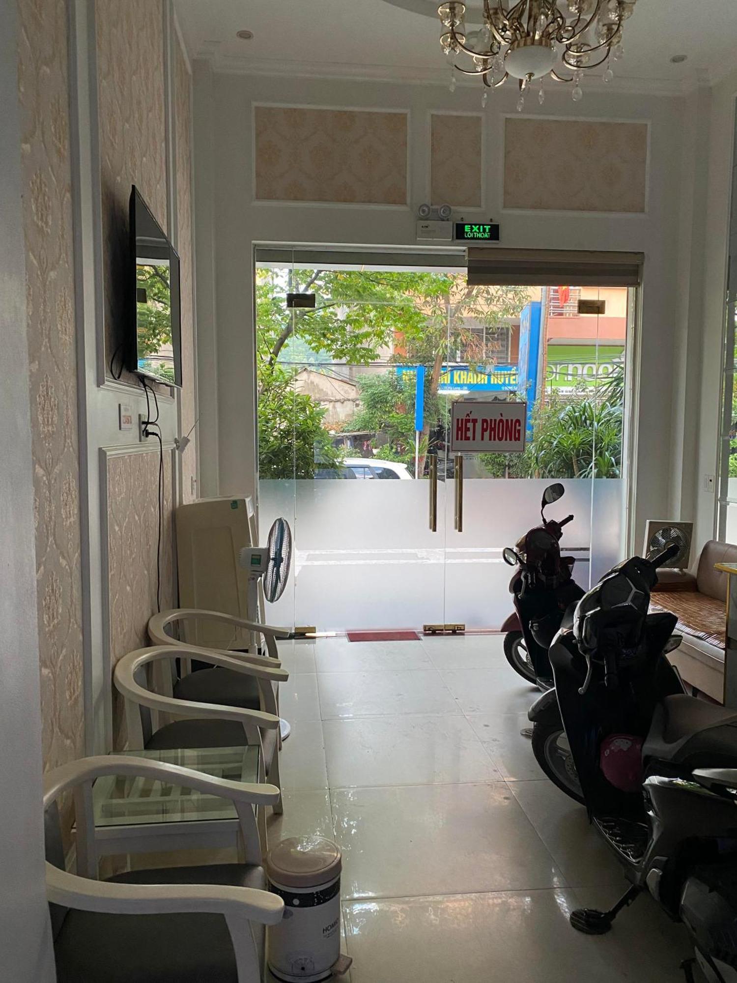 Nha Nghi Anh Dung Bed and Breakfast Χα Λονγκ Εξωτερικό φωτογραφία